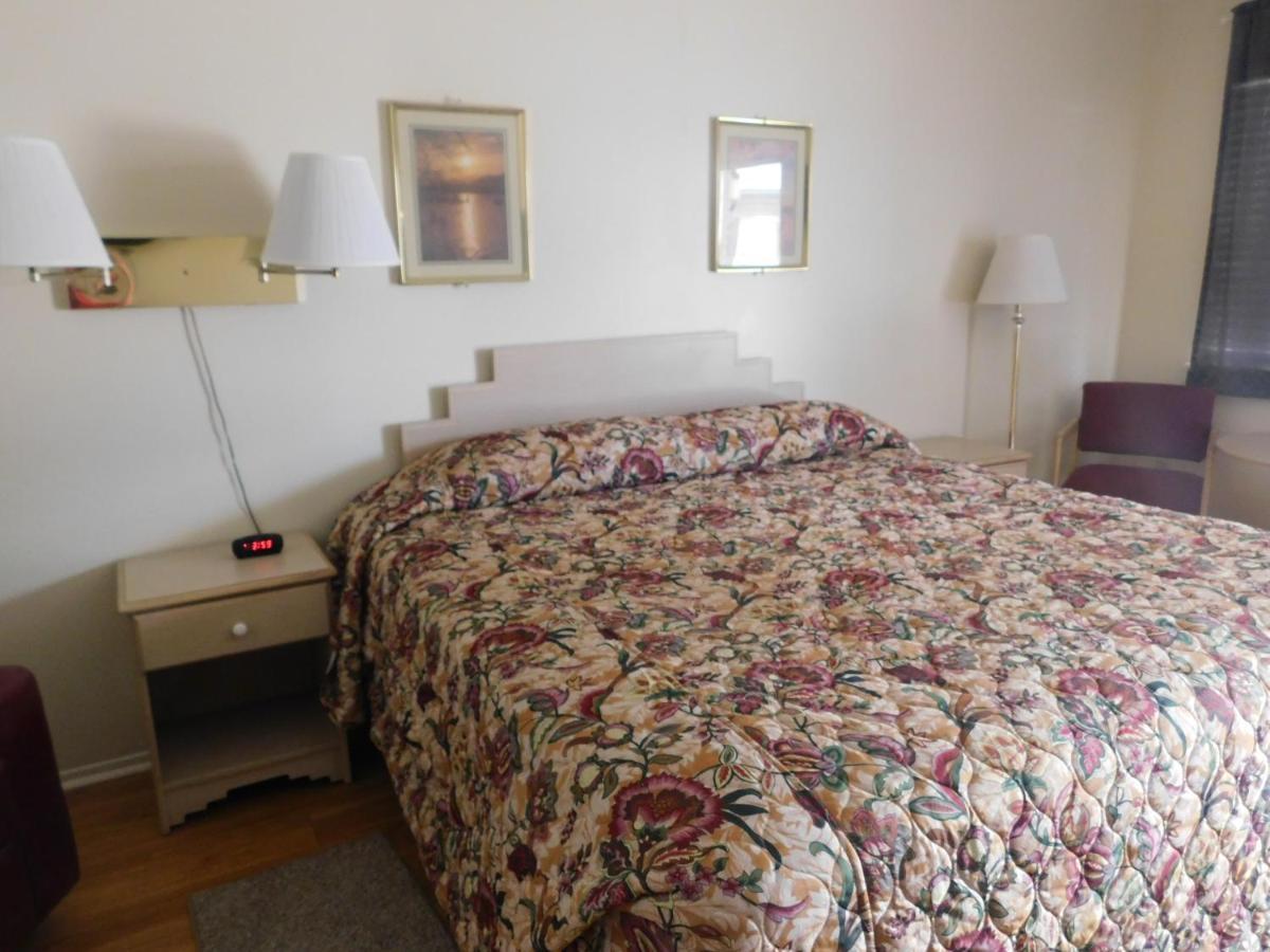 لاس كروسيس، نيومكسيكو Royal Host Motel المظهر الخارجي الصورة