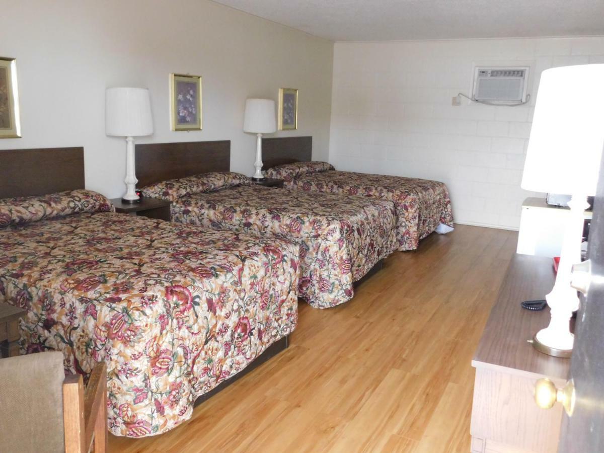 لاس كروسيس، نيومكسيكو Royal Host Motel المظهر الخارجي الصورة